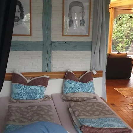 Prázdninový dům Traumhaftes Reetdachhaus 