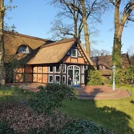 Traumhaftes Reetdachhaus 